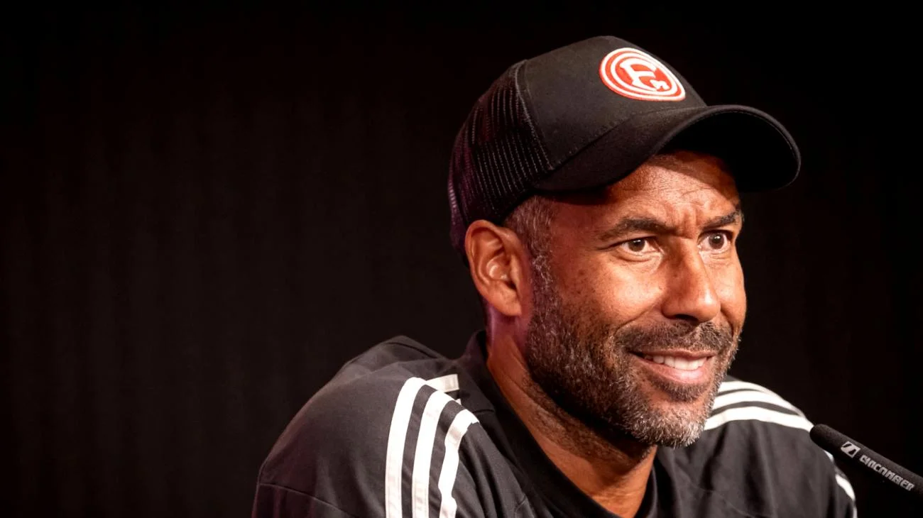 Werder Bremen holt Daniel Thioune – dieser Detail aus seinem Vertrag könnte alles komplizieren 2026-02-04T11:40:52.508Z"